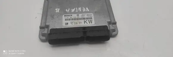 Volkswagen Golf IV Engine control unit/module 90508977KW 0281001632