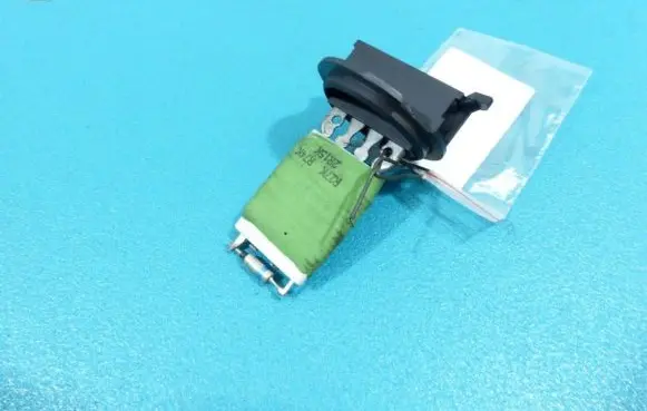 Smart ForFour I Heater blower motor/fan resistor IMPRK870407