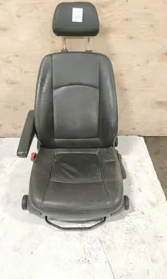 Mercedes-Benz Vito Viano W639 Front driver seat 