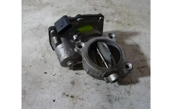 BMW 1 F20 F21 Throttle body valve 1354781075203