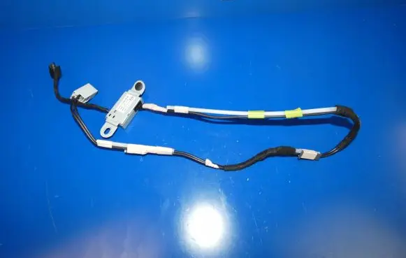 Mazda 3 II Aerial antenna amplifier BHN1669N0