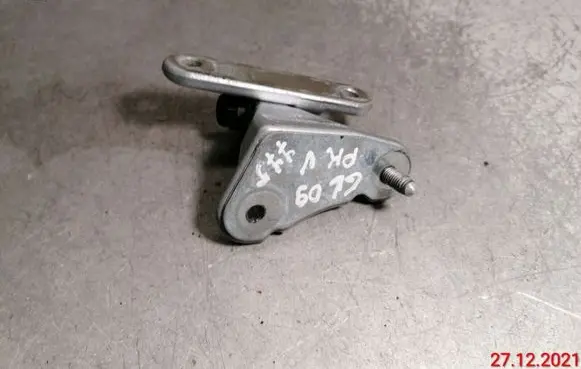 Mercedes-Benz GL X164 Front door upper hinge