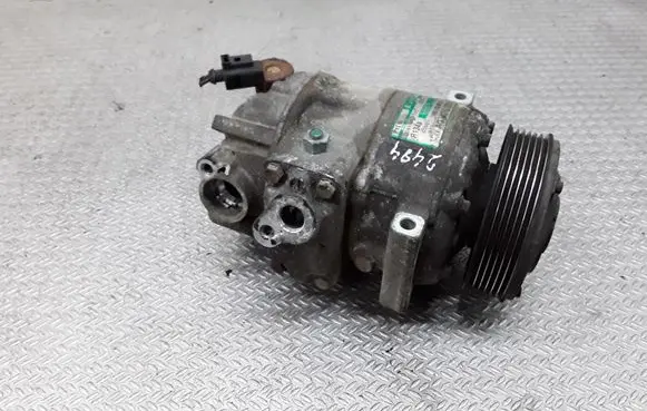 Volkswagen Jetta V Air conditioning (A/C) compressor (pump) 1K0820803Q