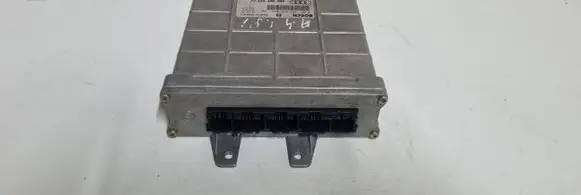 Audi A4 S4 B5 8D Engine control unit/module 8d0907557cx ZS206008