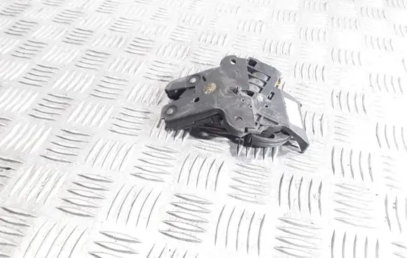 Volkswagen Jetta VI Tailgate/trunk/boot lock/catch/latch 4E0827505C