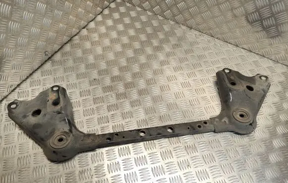 Nissan Juke I F15 Other front suspension part 