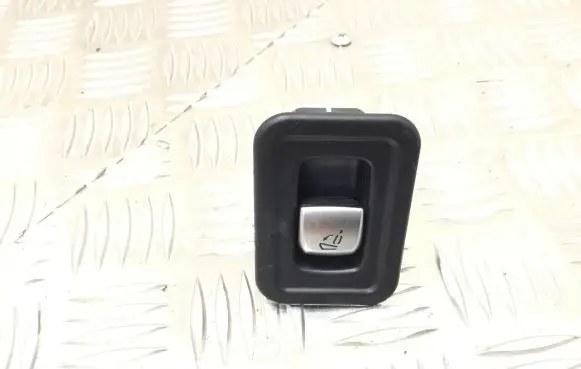 Mercedes-Benz E W238 Seat control switch A2139055603
