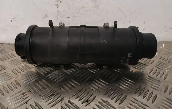Jeep Grand Cherokee Air intake duct part 52014695AA