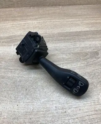 BMW 5 E39 Wiper control stalk 8363669