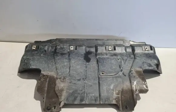 Mercedes-Benz X-class W470 Engine splash shield/under tray 508104JA0B