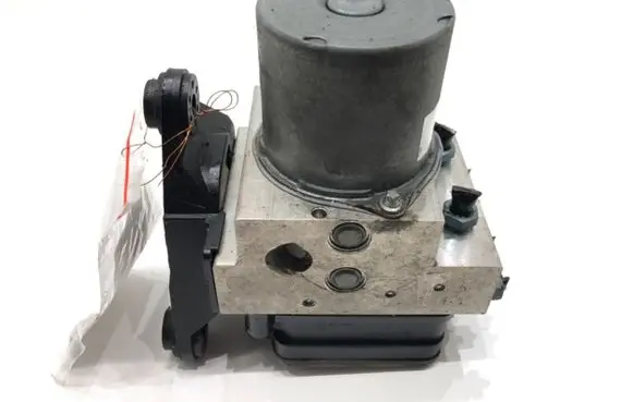 Audi A4 S4 B9 8W ABS Pump 8W0907379H