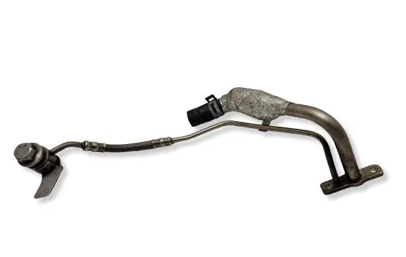 Citroen DS7 Crossback Turbo turbocharger oiling pipe/hose 