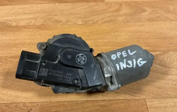 Opel Insignia A Wiper motor 13227392 AV1590601414