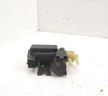 Renault Trafic III (X82) Turbo solenoid valve 8200790180