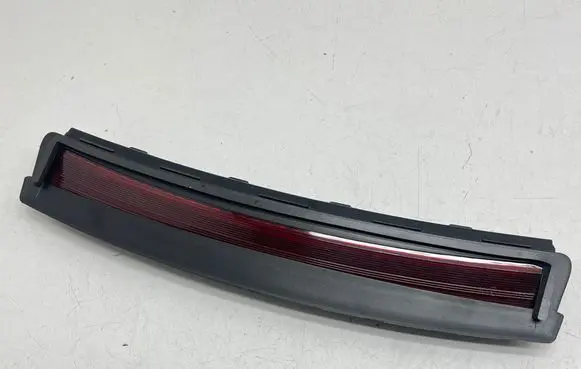 Tesla Model 3 Third/center stoplight 107740500H