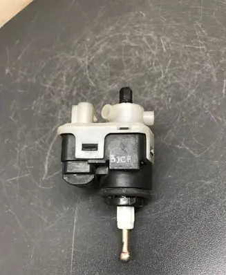 Audi A6 S6 C5 4B Headlight level adjustment motor 31G56B