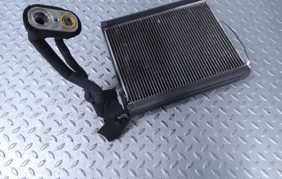 Air conditioning (A/C) radiator (interior)
