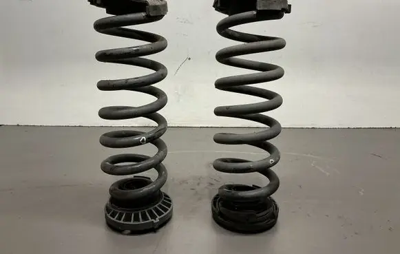 Mercedes-Benz GLC X253 C253 Rear coil spring 