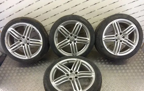 Audi Q3 8U R18 alloy rim 4l0601025b