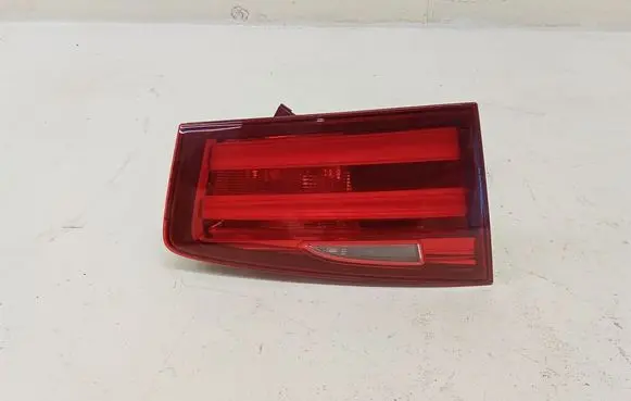 BMW 5 F10 F11 Tailgate rear/tail lights 89500605