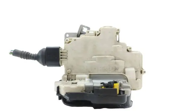 Audi A6 S6 C6 4F Front door lock