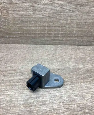 Nissan Qashqai Airbag deployment crash/impact sensor FA1GZ 11Y18