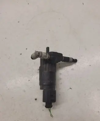 Volkswagen Golf V Windscreen/windshield washer pump 1K6955651
