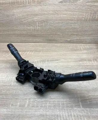 Toyota Yaris Wiper turn signal indicator stalk/switch 0d09017f143