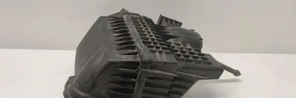 Air filter box