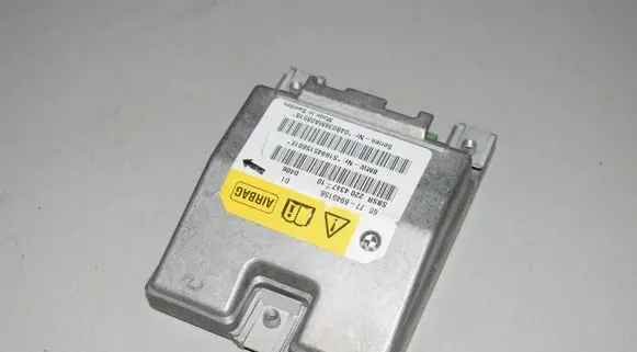 BMW 5 E60 E61 Airbag control unit/module 6945156