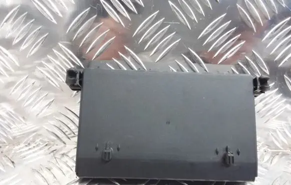 Mercedes-Benz C W203 Door control unit/module A2038201285