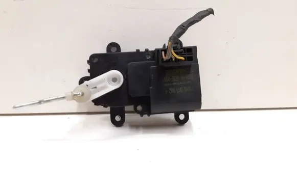 SsangYong Rexton Air flap motor/actuator 819800