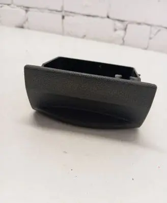 Ashtray (front)