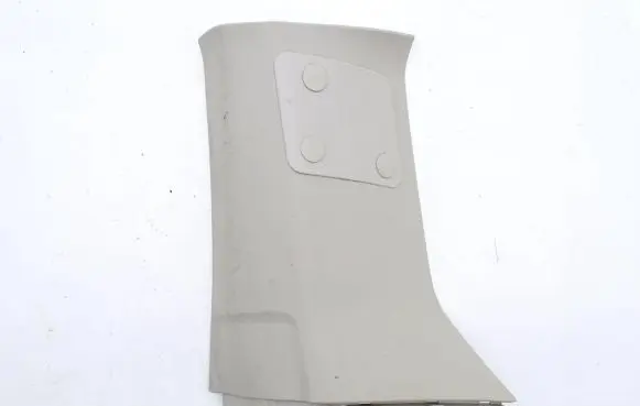 Land Rover Discovery 3 - LR3 (B) pillar trim (bottom) EMR500411