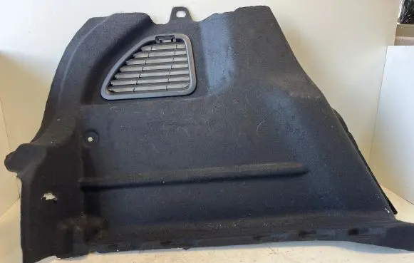 Opel Mokka B Trunk/boot side trim panel 98353562ZD