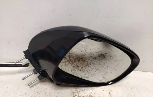 Front door electric wing mirror