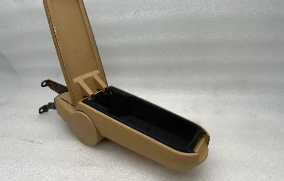 Skoda Octavia Mk1 (1U) Armrest 808576 60ALS1903
