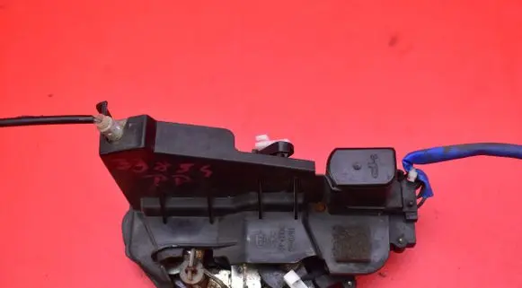 KIA Carnival Front door lock