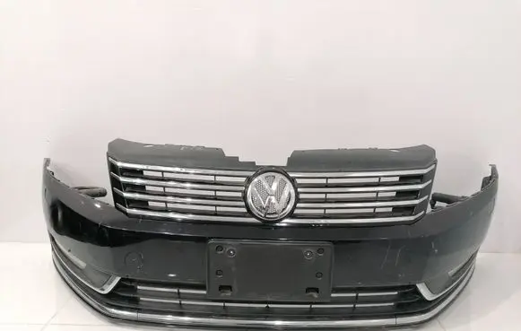 Volkswagen PASSAT B7 Front bumper