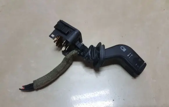 Opel Astra G Indicator stalk 12263700 90560990