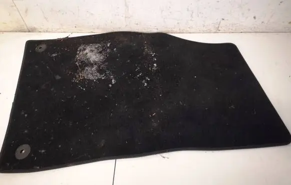 Audi Q4 e-tron Front floor carpet liner 10C864435B