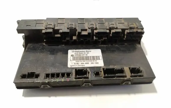 Mercedes-Benz E W211 SAM control unit 2115452101 5DK00804750