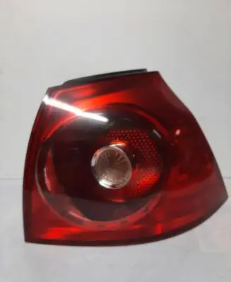 Volkswagen Golf V Rear/tail lights 1K6945096E 028490202B 00328348