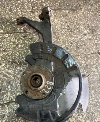 Volkswagen Phaeton Front wheel hub