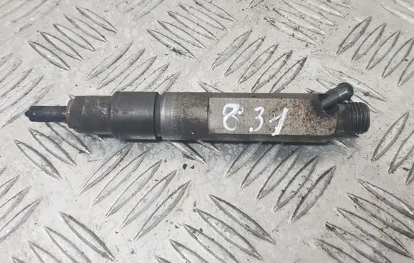 Audi A3 S3 8L Fuel injector 028130201T