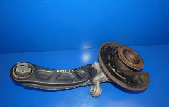 Mercedes-Benz CLA C117 X117 W117 Stub axle 