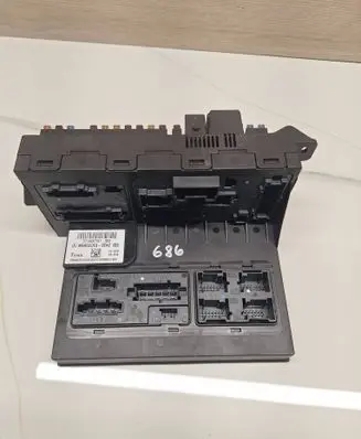 Mercedes-Benz E W211 Fuse module 2115457701