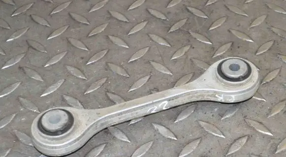 Front anti-roll bar/stabilizer link