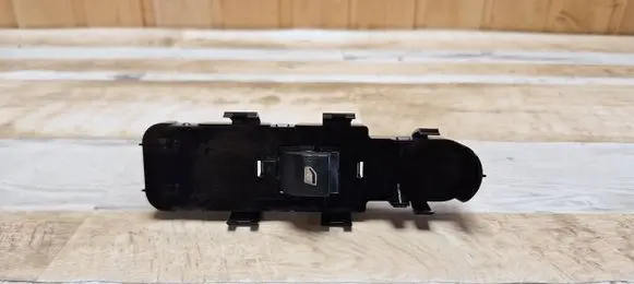 Citroen C4 I Electric window control switch 3651465677