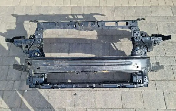 Hyundai Santa Fe Quarter panel pressure vent 